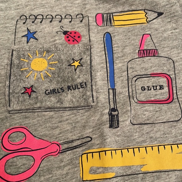 Size 2 Gap interactive back to school shirt - Picture 4 of 4
